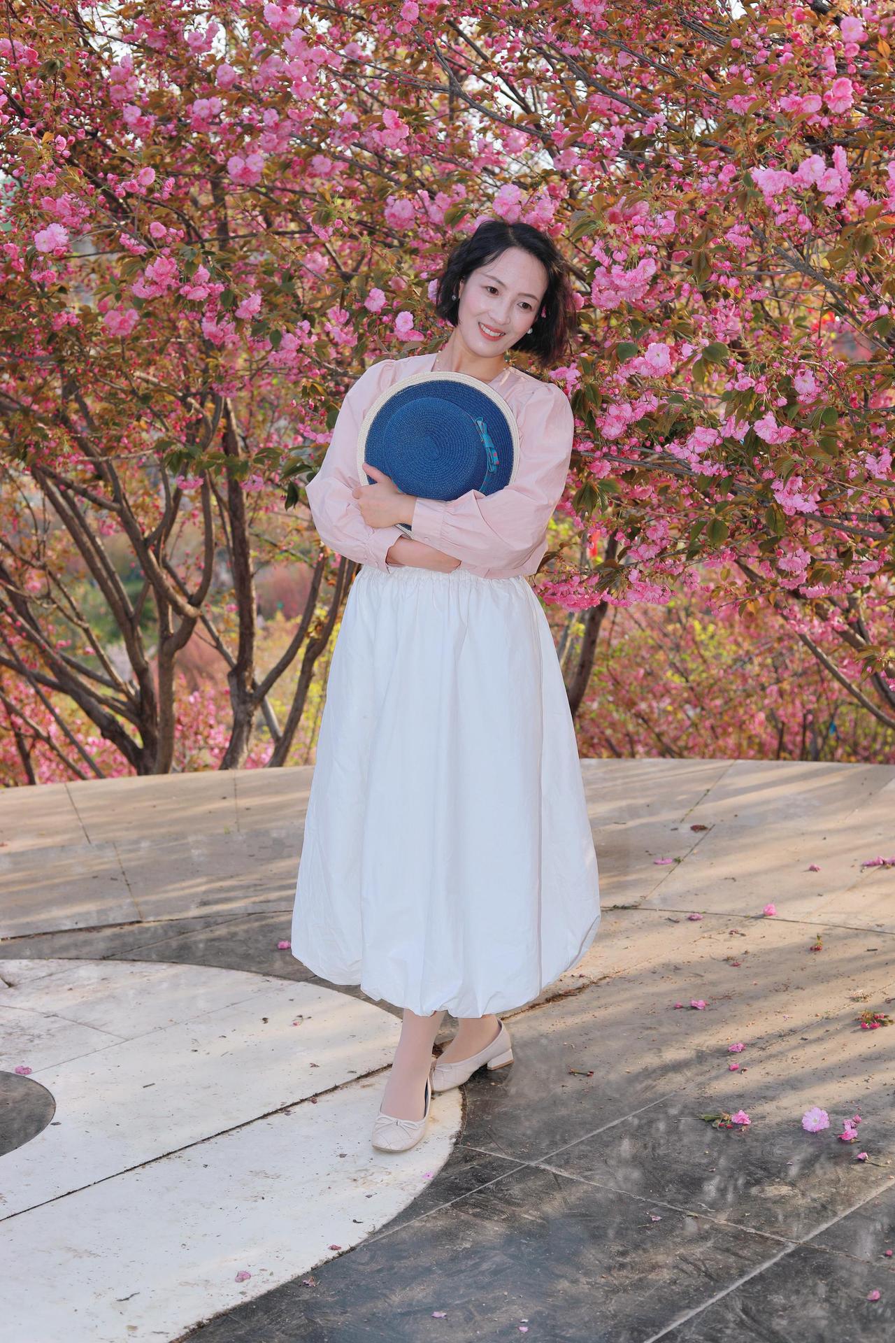 人像摄影约拍跟拍樱花春日穿搭 玉泉山樱花人像原创原图直出照片