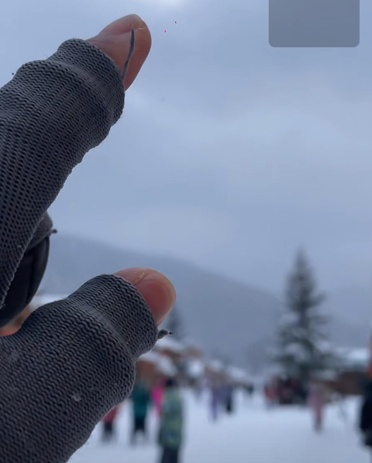 我二婚带一个儿子，嫁给现任老公两年了。前两天，意外发现我老公在婚前就已经把他另外