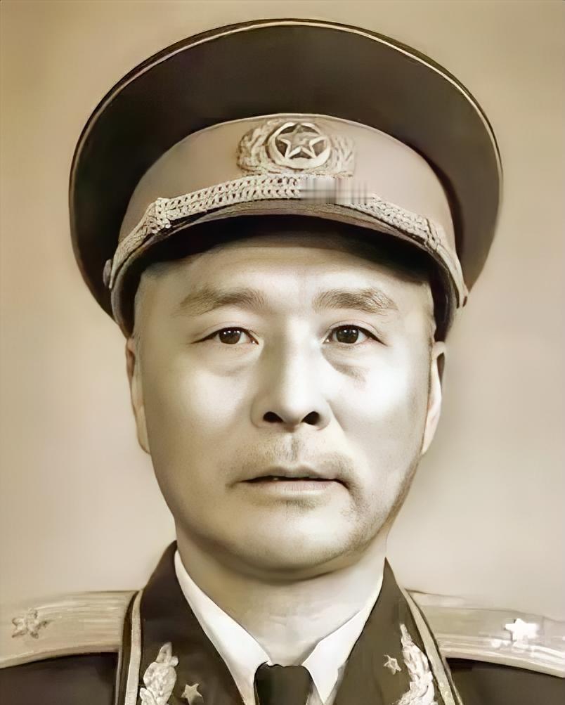 1936年红军团长牺牲后被士兵掩埋，一位路过的老妇人竟割下他身上的腐肉，这是为什