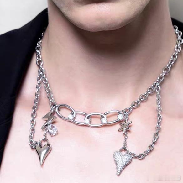 双高胎 越大师怎么把项链当手链带