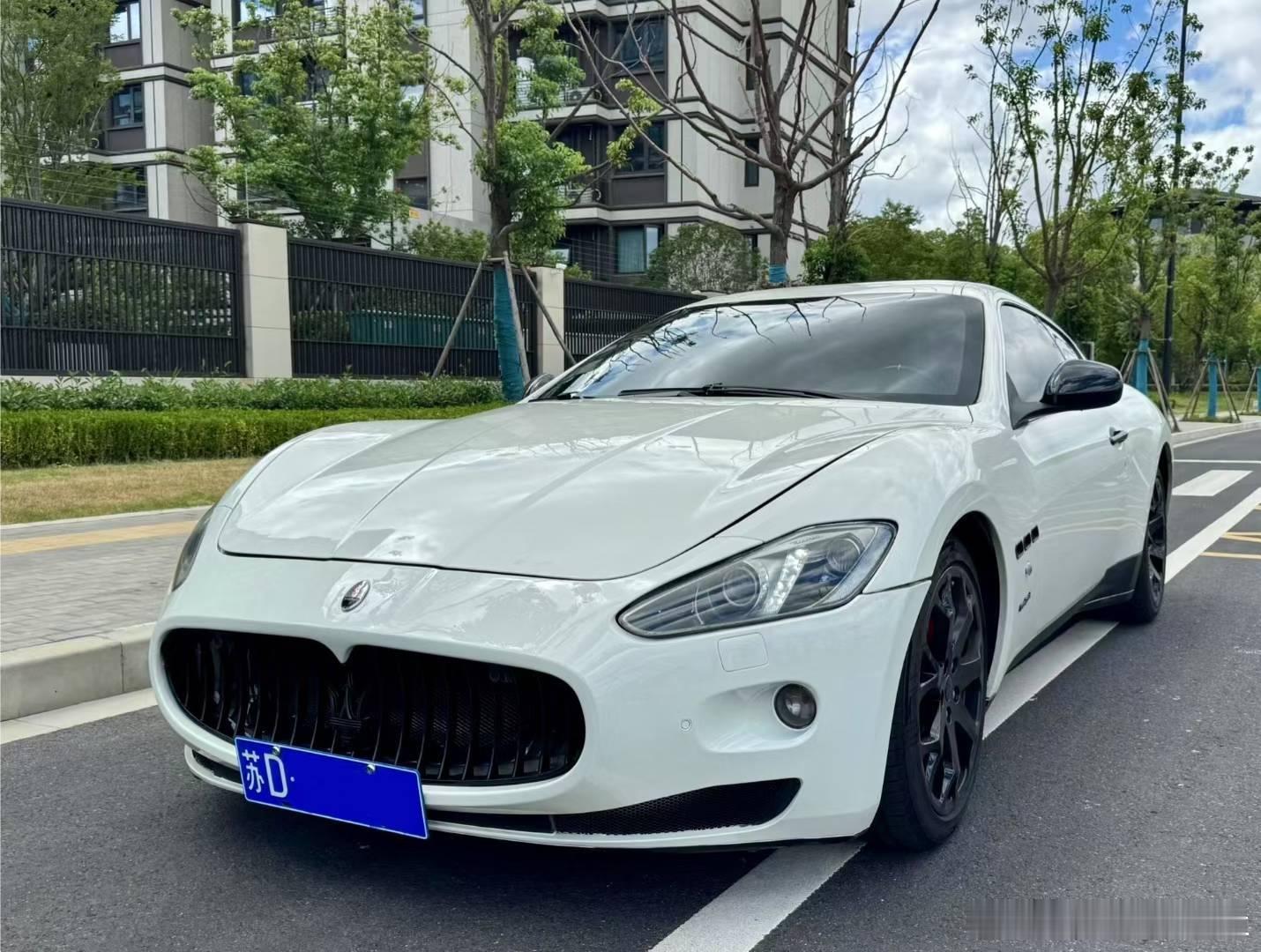 2015.玛莎拉蒂-GranTurismo V8 4.2，发变精神，底盘质感OK