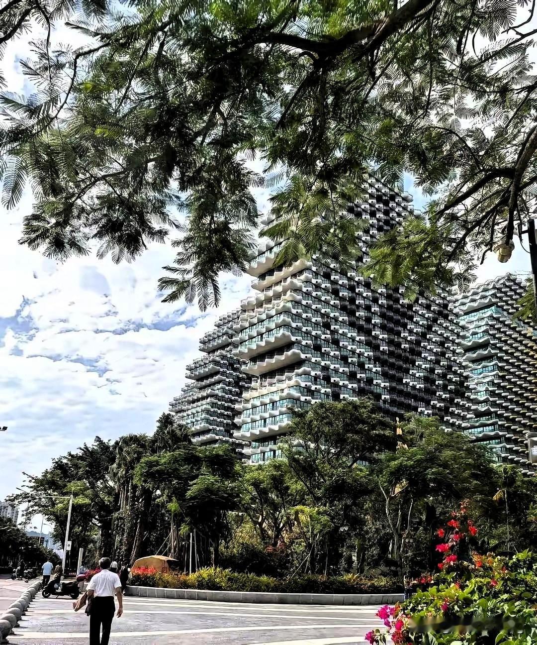 三亚东北业主卖房潮真的来了！200万入手的一线海景房，如今120万挂牌都无人问津