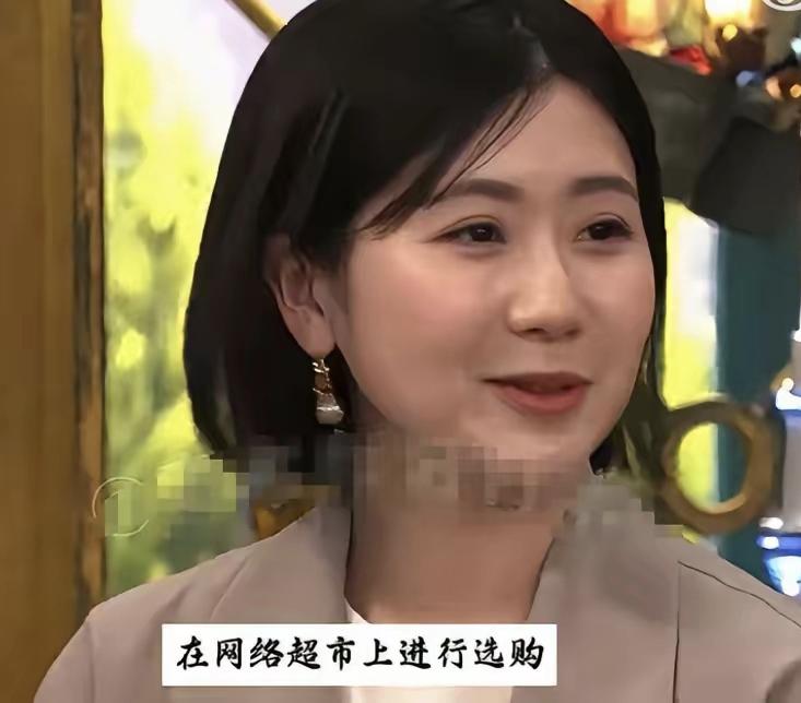 跟江宏杰离婚，其实对福原爱带来的伤害挺大的，外界对福原爱的差评，让福原爱很少出门