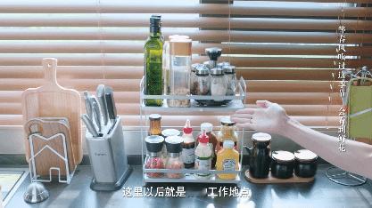 #李若彤新剧的仪式感##妻子给全职爸爸办入职仪式# 《午后玫瑰》中李若彤饰演的陈