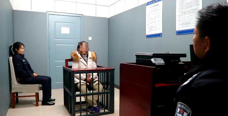 2015男子在女友家中离世，以为是自杀，结果肚皮上的针眼揭发真相
在一个宁静的夜