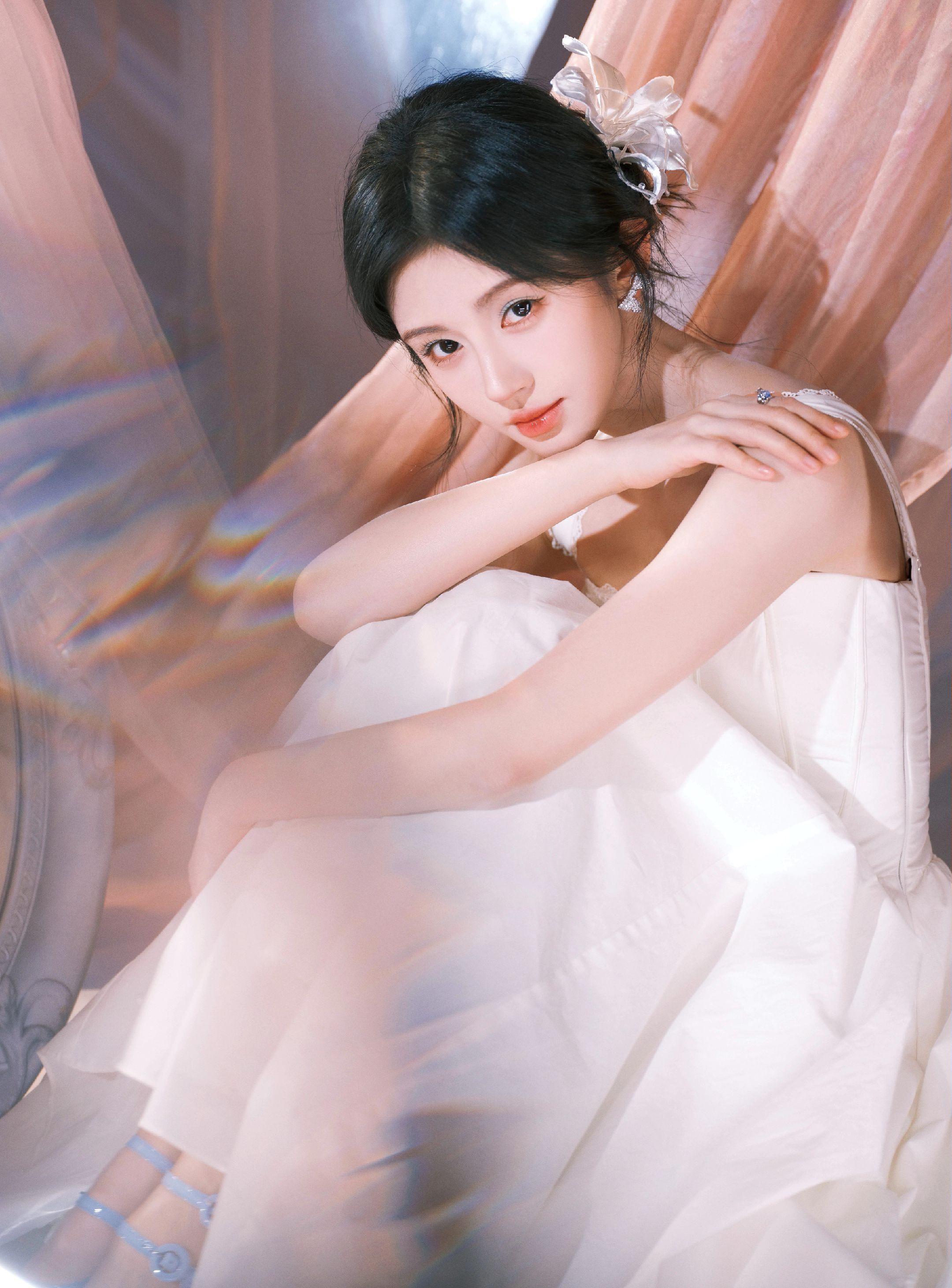 鞠婧祎。，宝藏女孩鞠婧祎