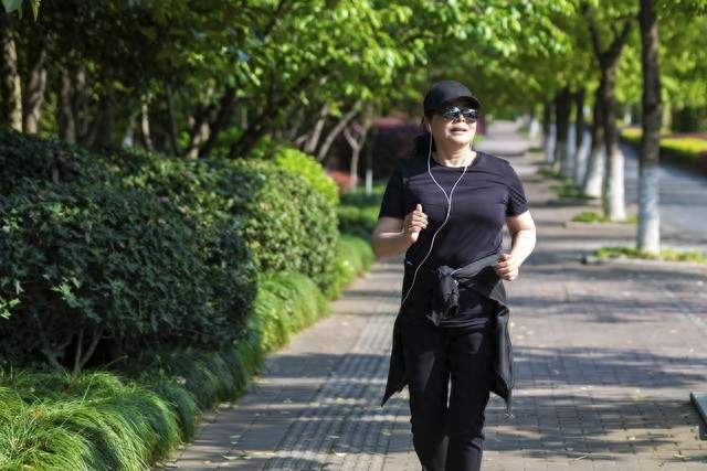 女性过了40岁以后，体重能在这个范围，可以说是老得慢的体质
