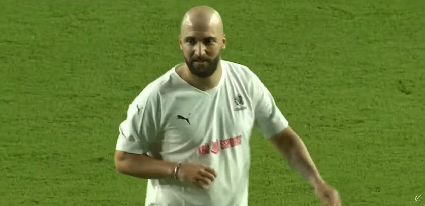 伊瓜因？[what][衰][憨笑][呲牙][笑哭][捂脸]可以来演花和尚了，妆都