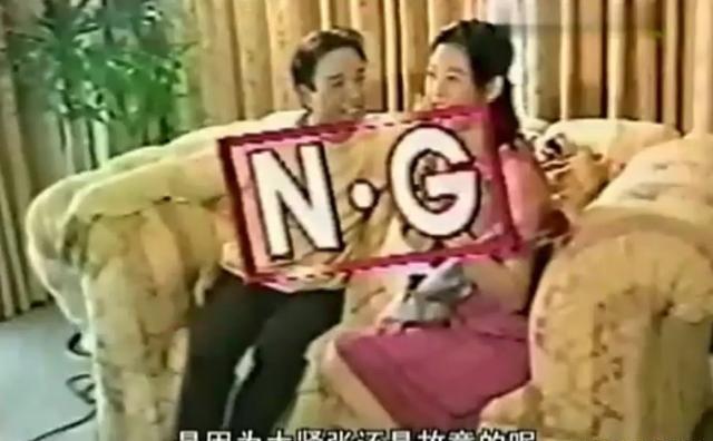 在那个娱乐圈还带着点神秘色彩的年代，一个韩国少女突然接到任务，要去面对自己心中的