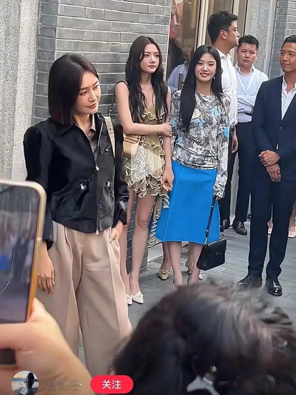 卢昱晓任敏同框 杀伤力好大 ​​​