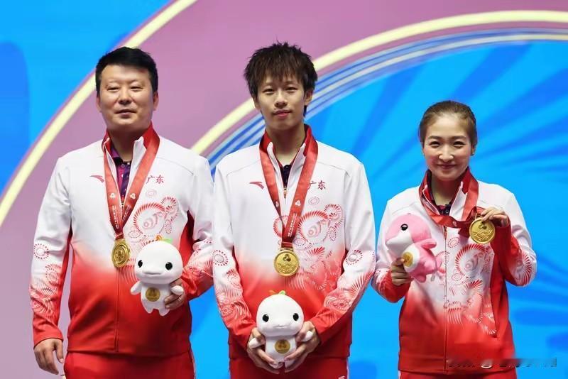 3. 十五运深圳健儿获18金18银14铜 创历史最佳：十五运广东男篮U22夺冠，