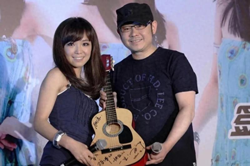 开始清算？刀郎怒斥网暴5天后，云朵翻唱歌曲全网下架，大快人心！
家人们谁懂啊！刀