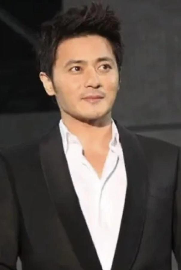 如果要选亚洲最帅的男人你会选谁？如果是我选，我的选择是韩国的张东健，我相信很多人