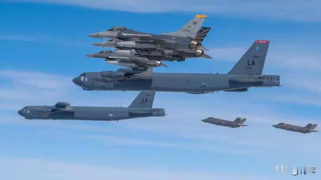 突袭预演？大年初二美军机群逼近黄海识别区，中国战机紧急升空对峙
二月二十号韩国媒