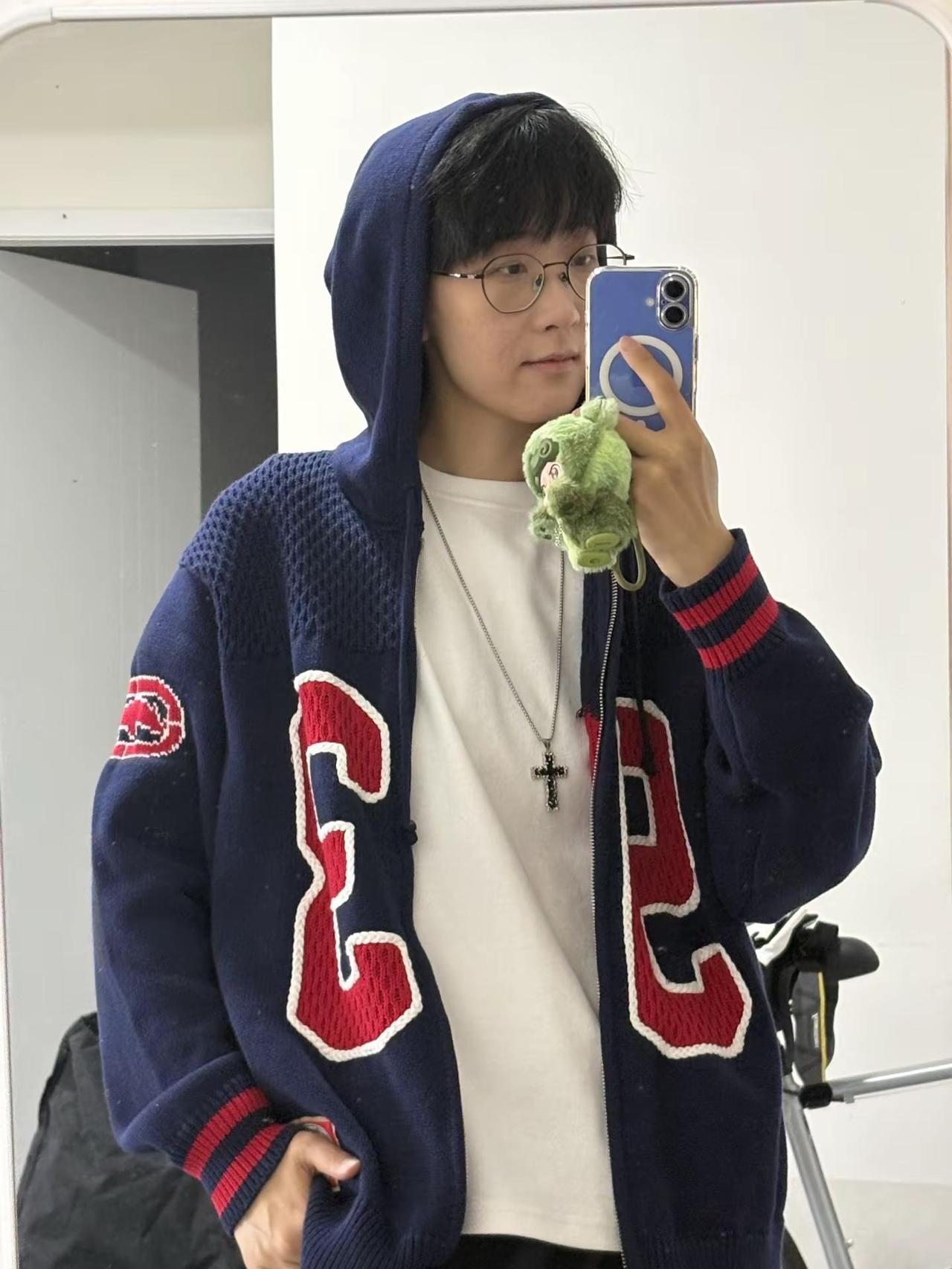 粉随正主这一块ecko