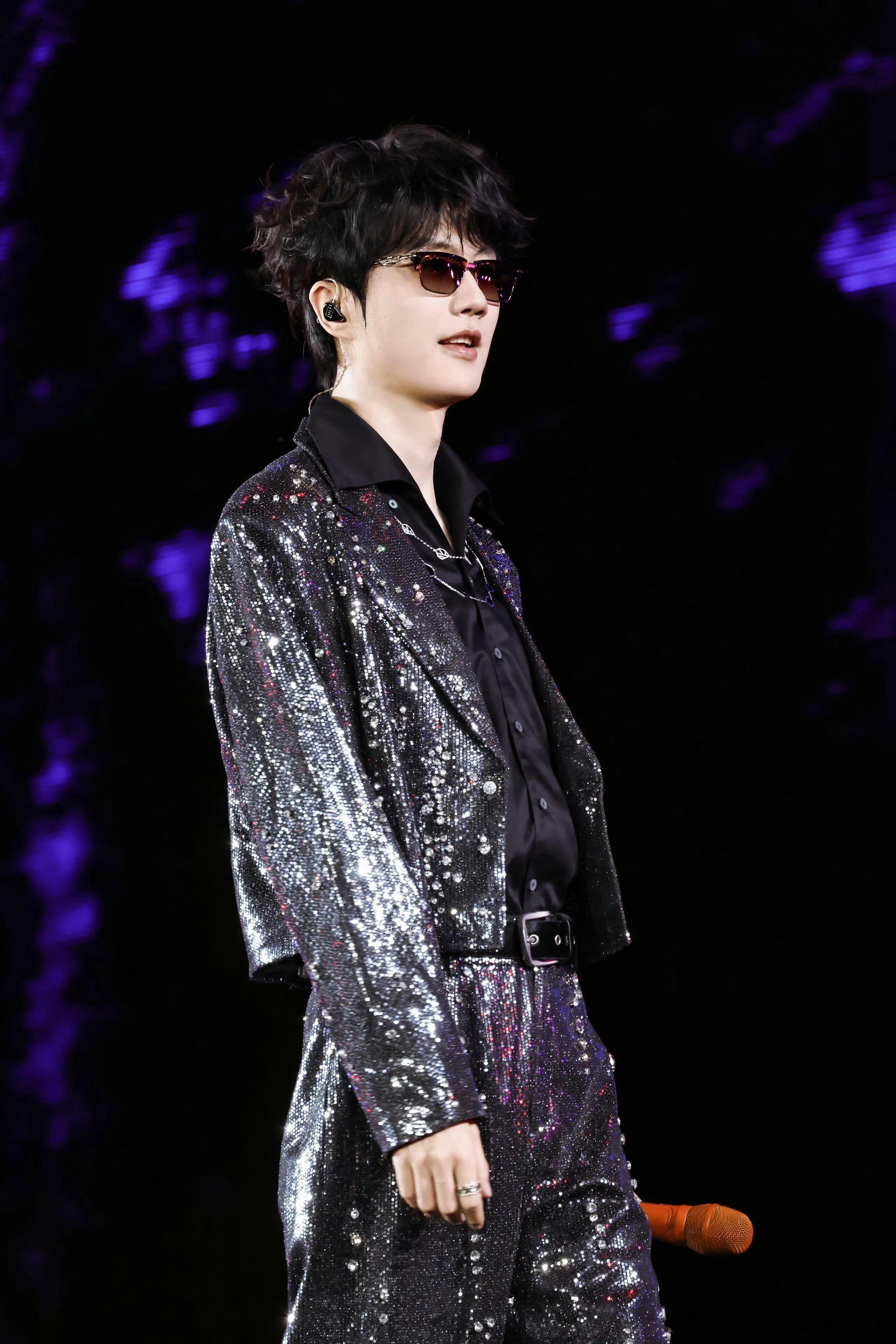 许嵩真去了东湖💜网友偶遇传闻得到本人认证！许嵩演唱会回应东湖之行，一席温柔发言