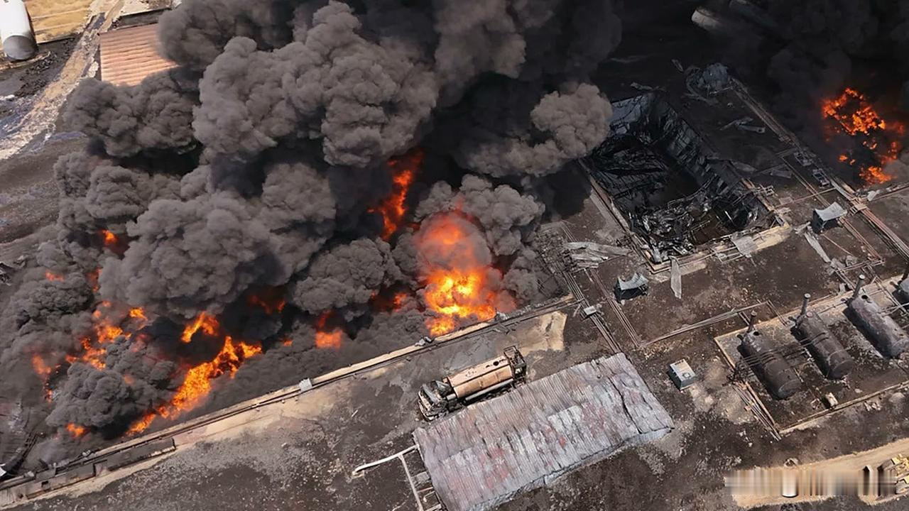 伊朗战争给能源基础设施带来了毁灭性打击，造成的经济损失数额惊人。

据统计，此次