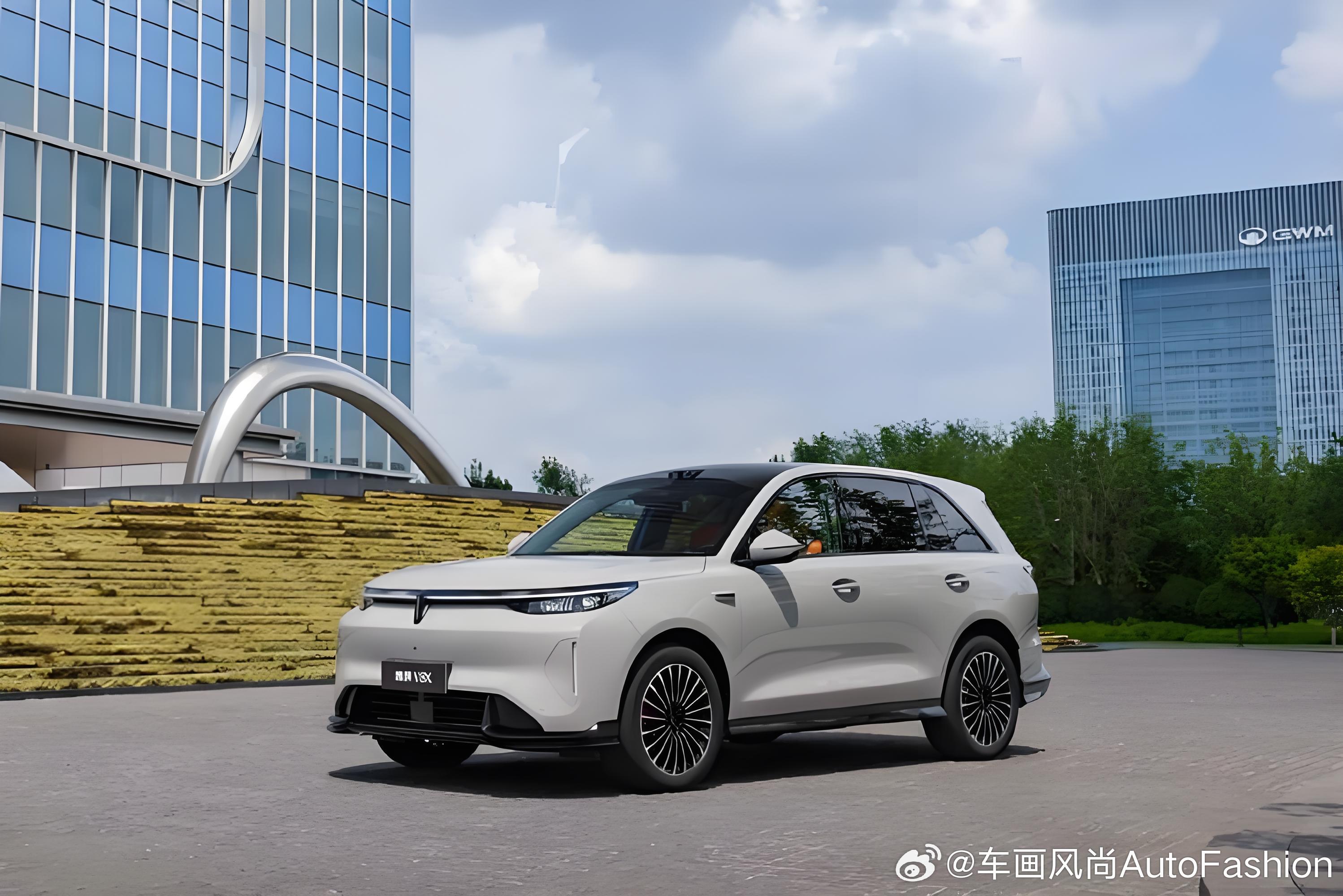 【魏牌V8X上市，五款车型限时权益价22.68万元至30.28万元】8月16日，