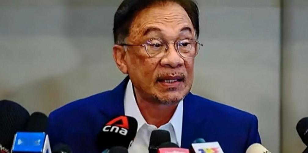 国际政坛突发重磅事件，一位民选总统的命运牵动全球视线，也让长期被忽视的国际规则问