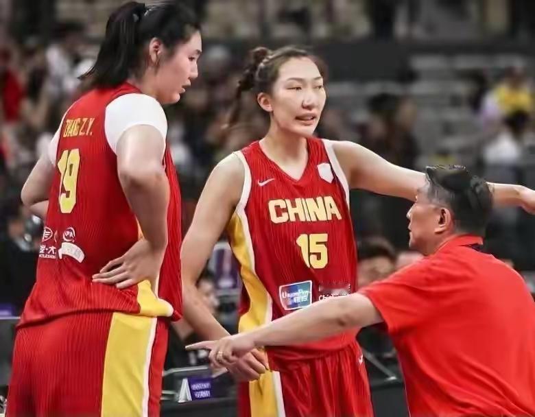 输给美国，不代表中国女篮不行，因为美国女篮真的是世界杯霸主，中国女篮输球也在情理