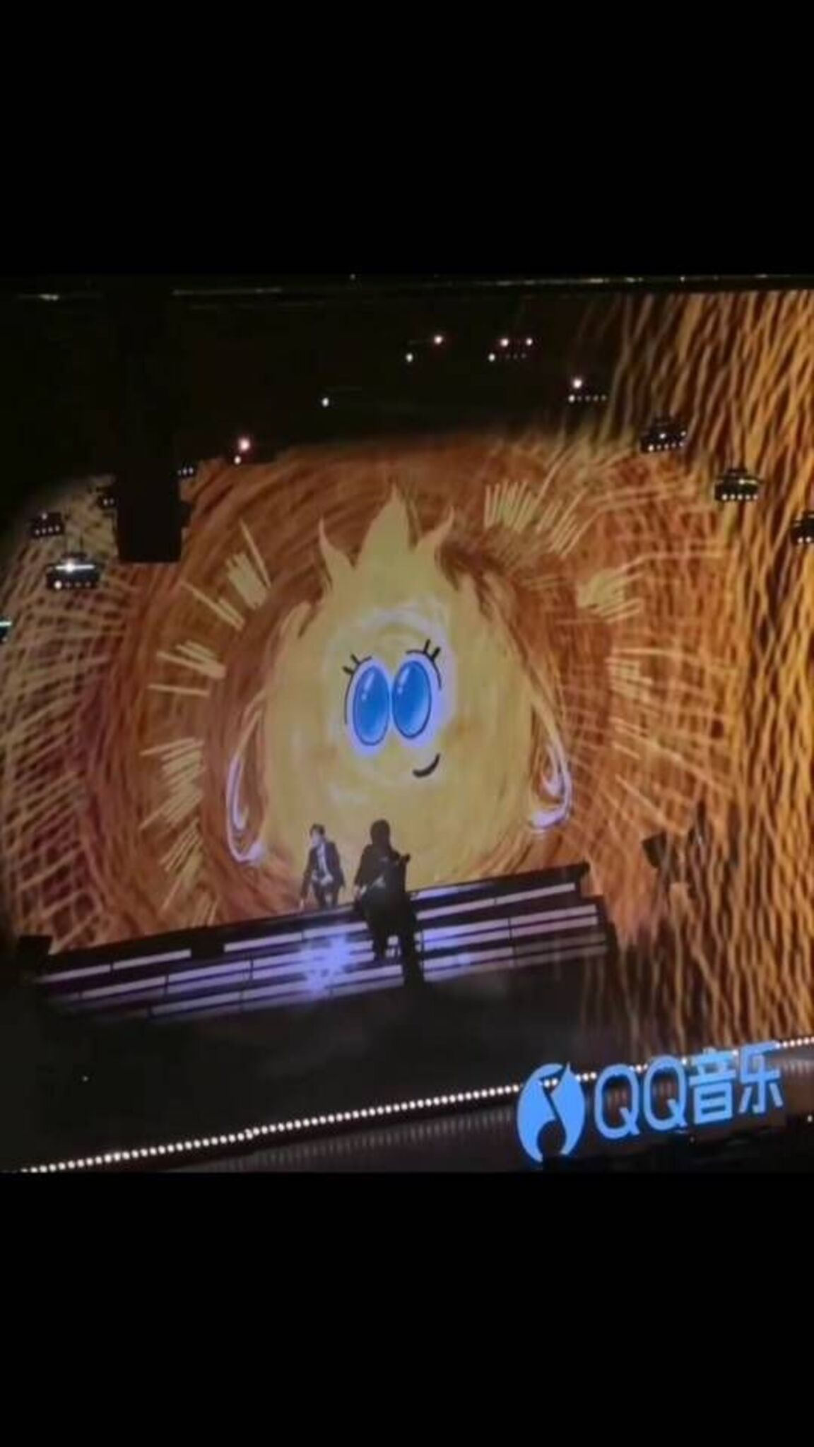 檀健次 飞奔向小炭火的这一瞬间！！谁不哭啊檀健次美甲