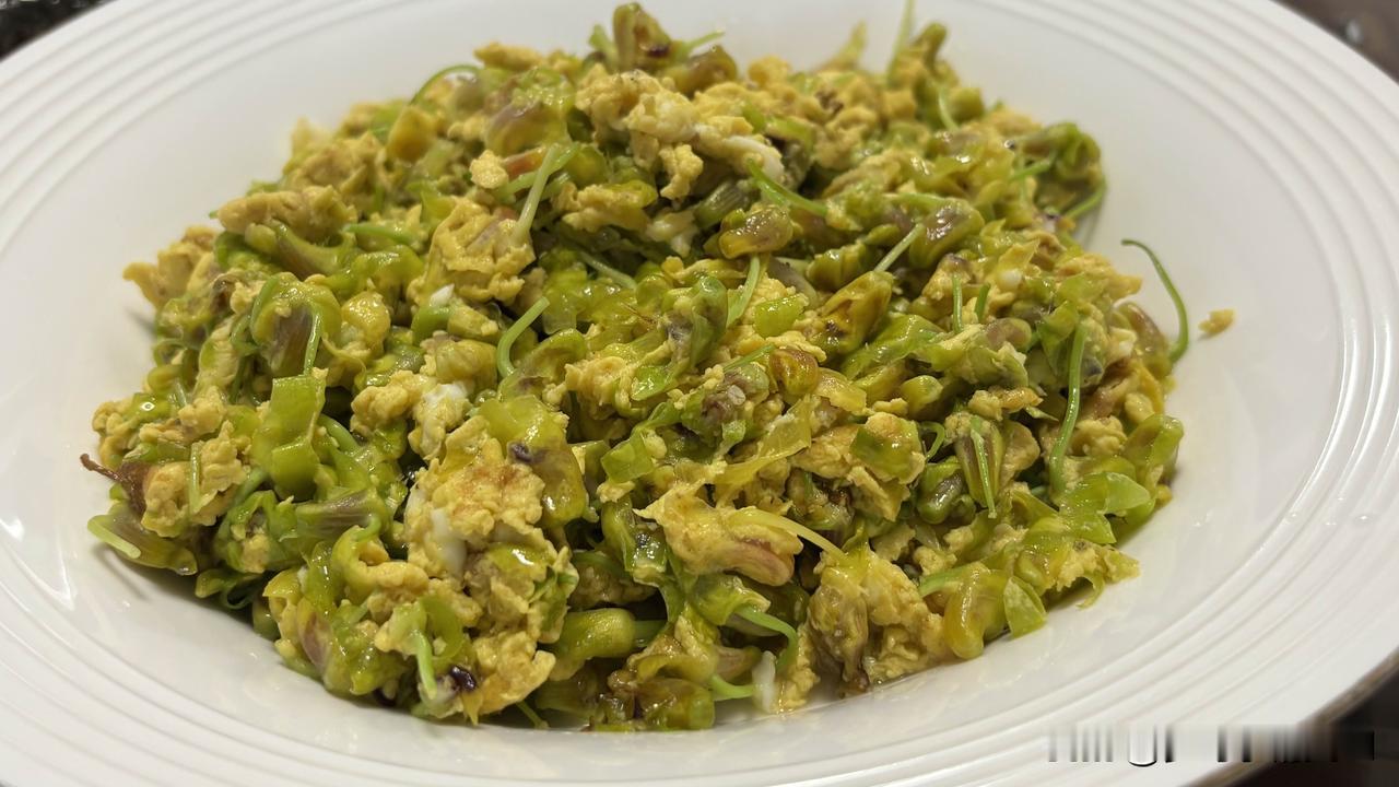 农家菜农家乐

石斛花妙鸡蛋、红烧豆腐、辣椒炒鱿鱼、炒韭黄、芦荟炒鱿鱼、清蒸鳊鱼