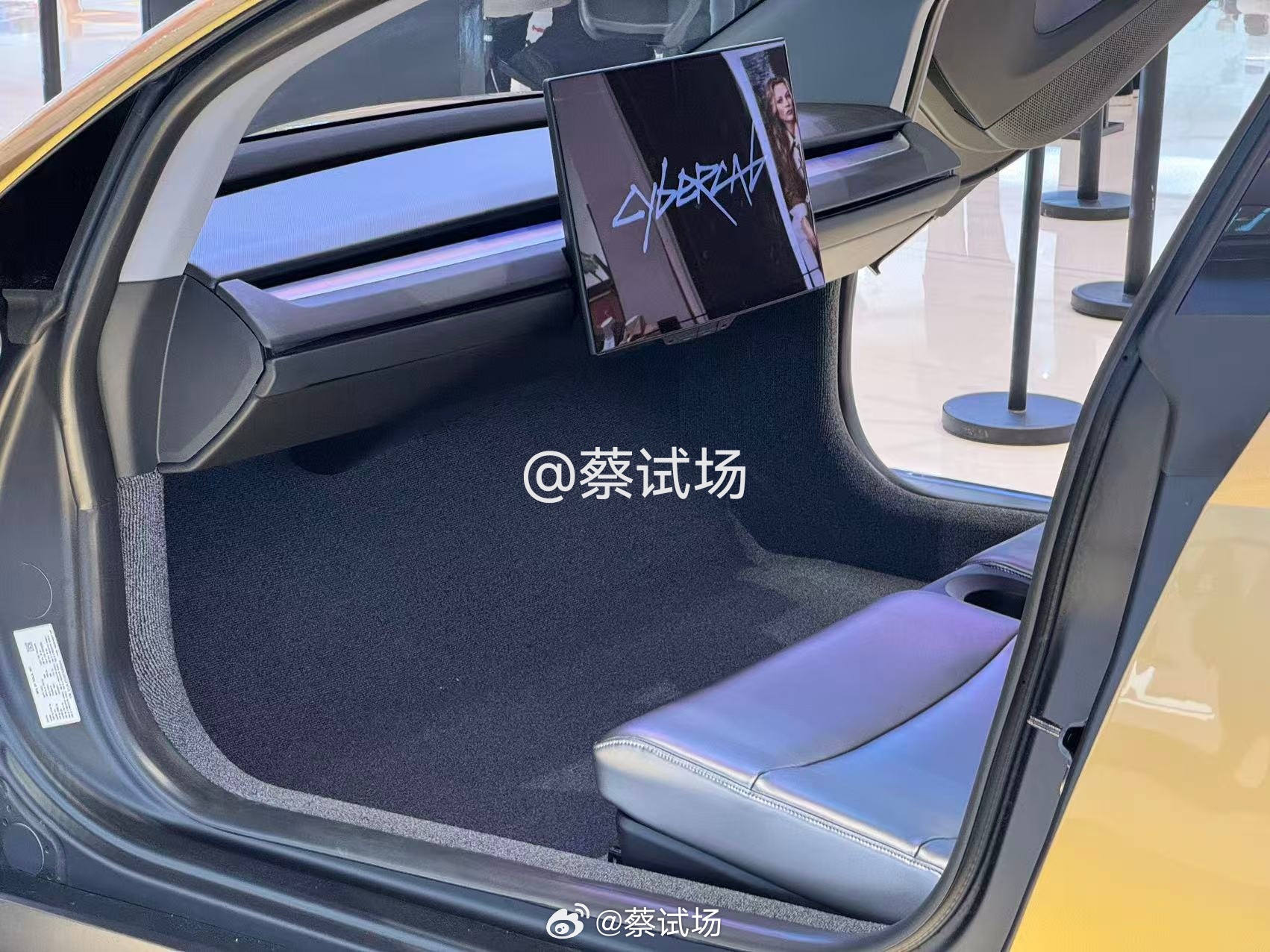 Cybercab（2）特斯拉是这么说的：“享受驾驶，享受不必驾驶。”说得好。多数