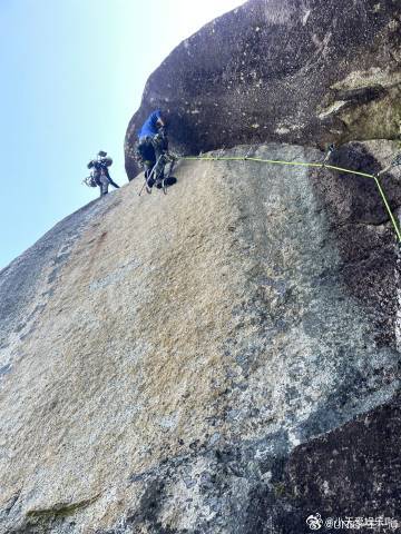 王一博探索新境幕后碎片 每次看到王一博在探索新境的幕后花絮，都能感受到他满满的活