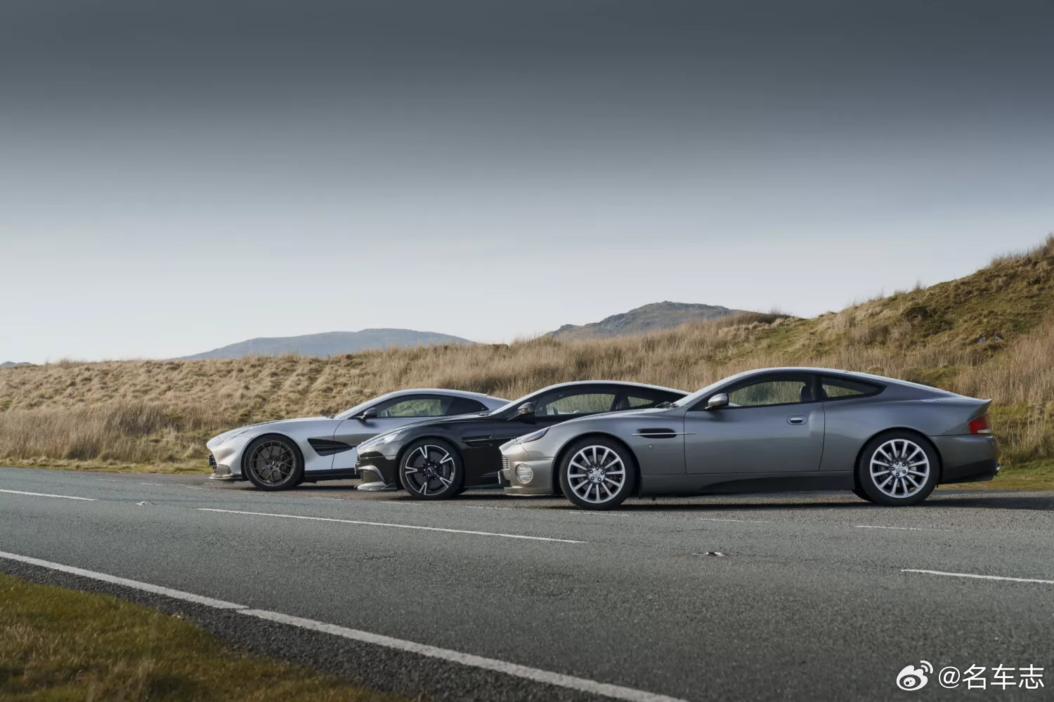 名车志壁纸 【阿斯顿·马丁Vanquish迎来诞生25周年】这款旗舰超级GT自2