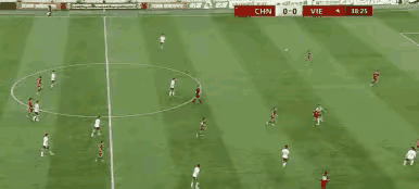 山东泰山队怎么就出不了这样的球员 按部就班的思想使然

认识杜月徴，还是参加西安