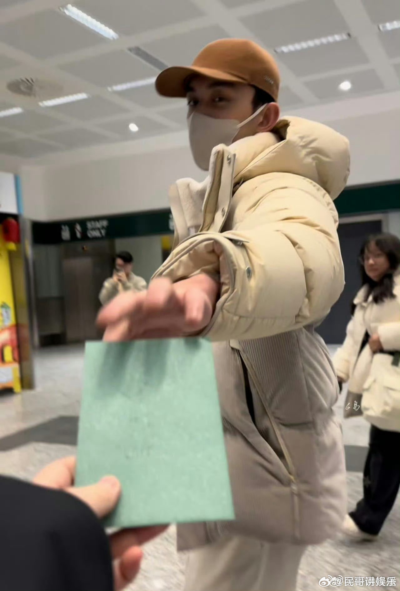 吴磊每次都把粉丝说的话放在心上吴磊粉丝勇敢的人先享受被读信🌿多少人羡慕这份际遇