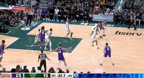 撒花！可乐杯，进三分了！