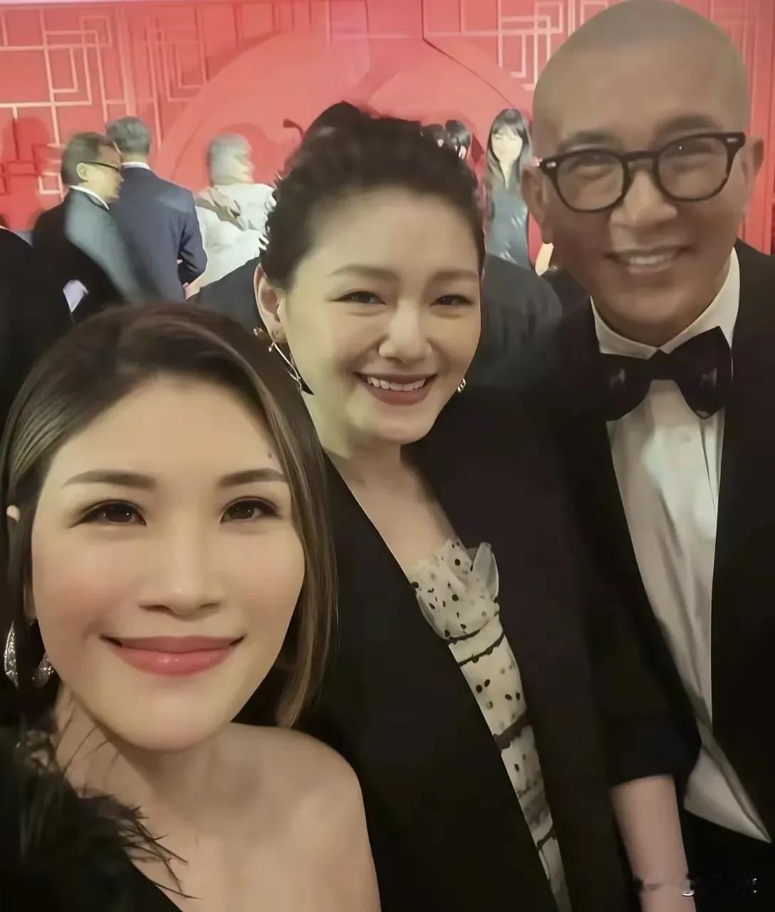 当时网上对具俊晔各种嘲讽，褒贬不一的时候，我始终相信自己的判断：他只是没有那么多