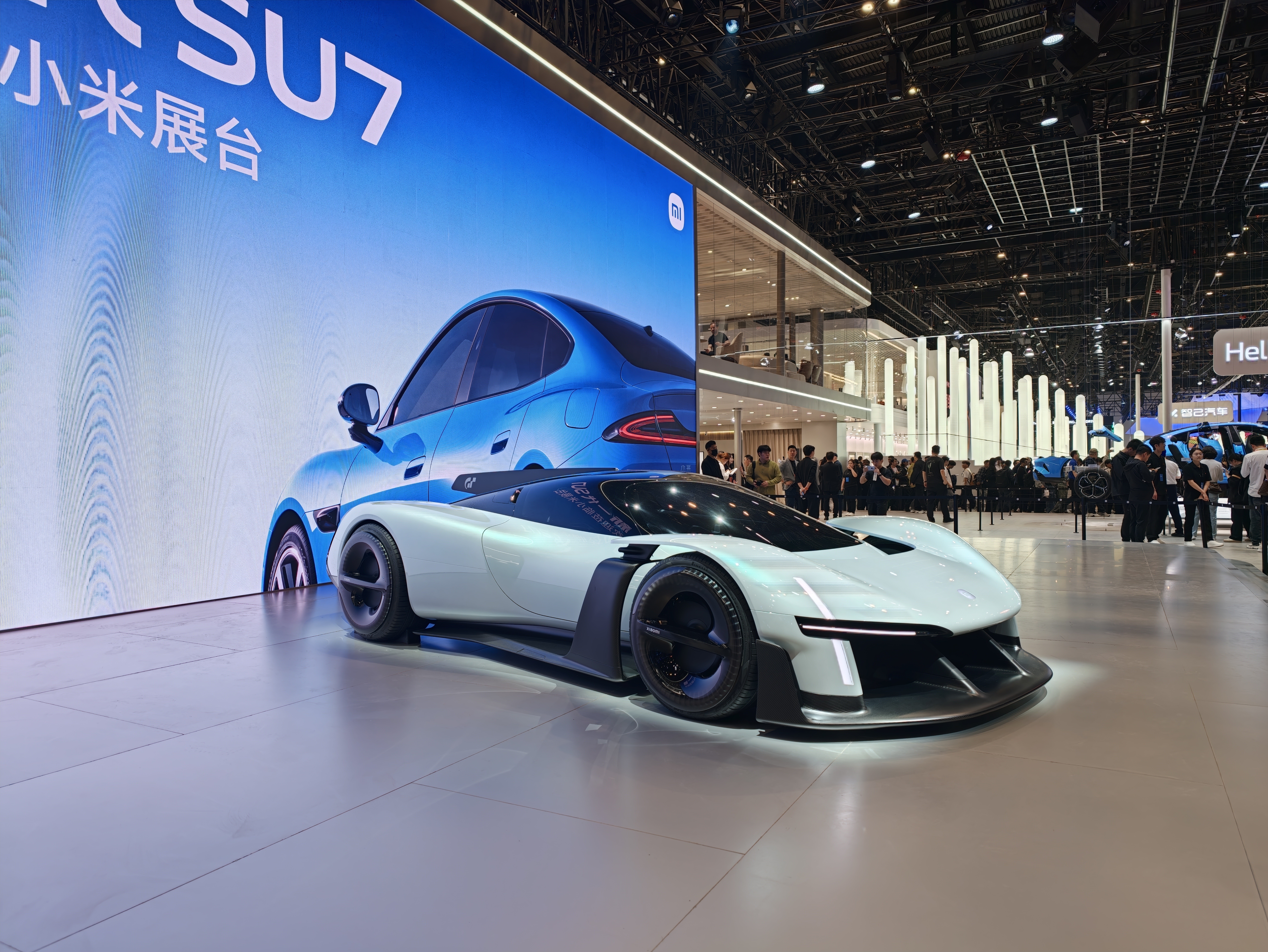 小米 VGT 首秀了区区2000万造价，你们一定买得起。 