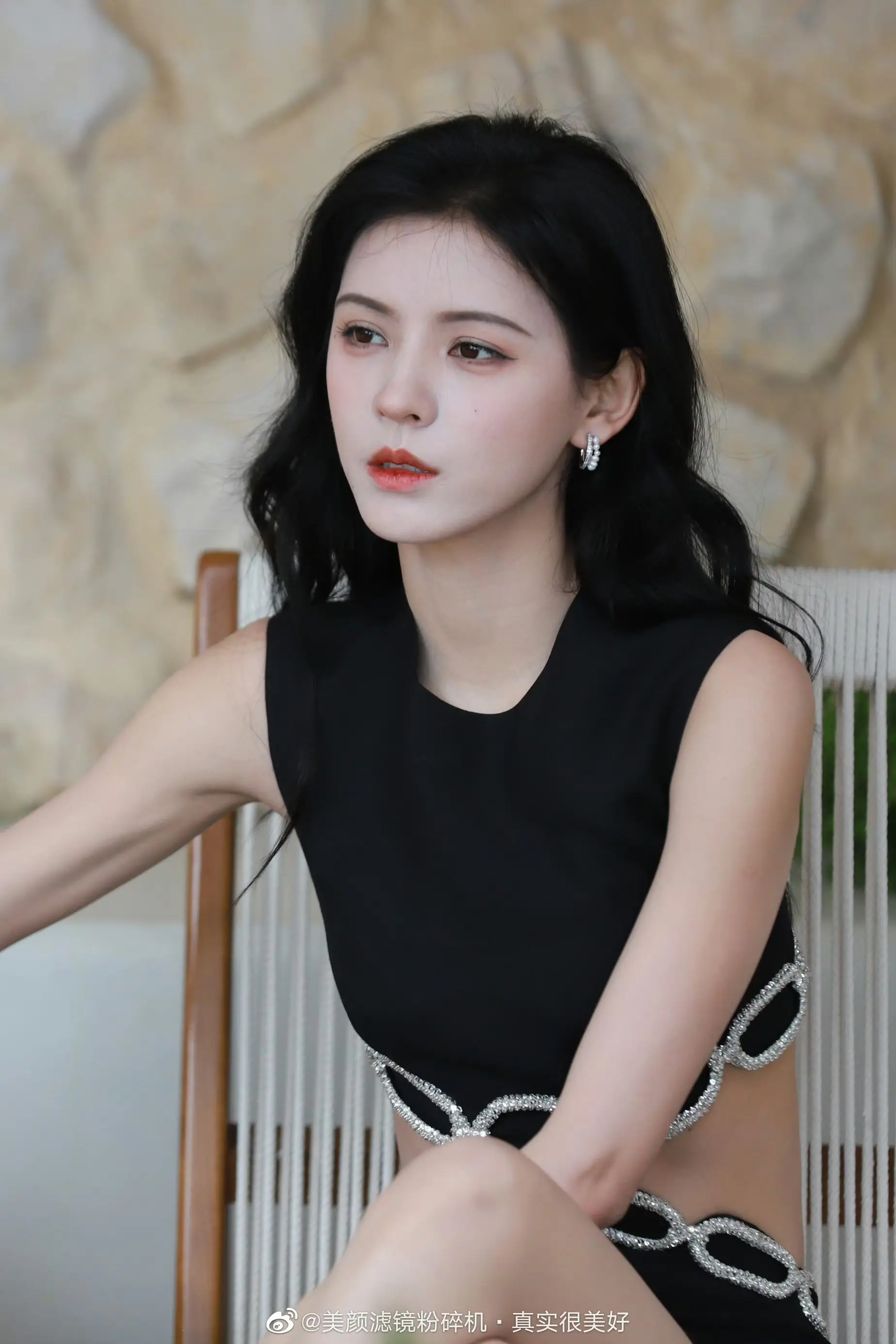 生图就长这样。