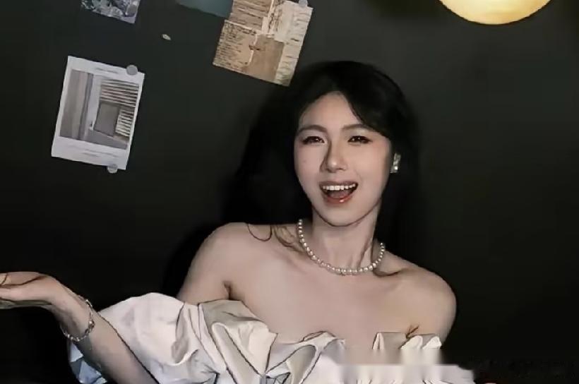 现在最难受的人就是宋珍珍了 以为曝光能换来全网心疼 没成想大家只记住了一点，混迹