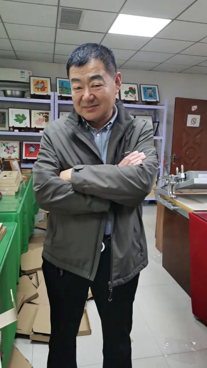 这个事事如意被陈总收藏了，感谢陈总的支持。来看是路易，走的最快的，要的五福。