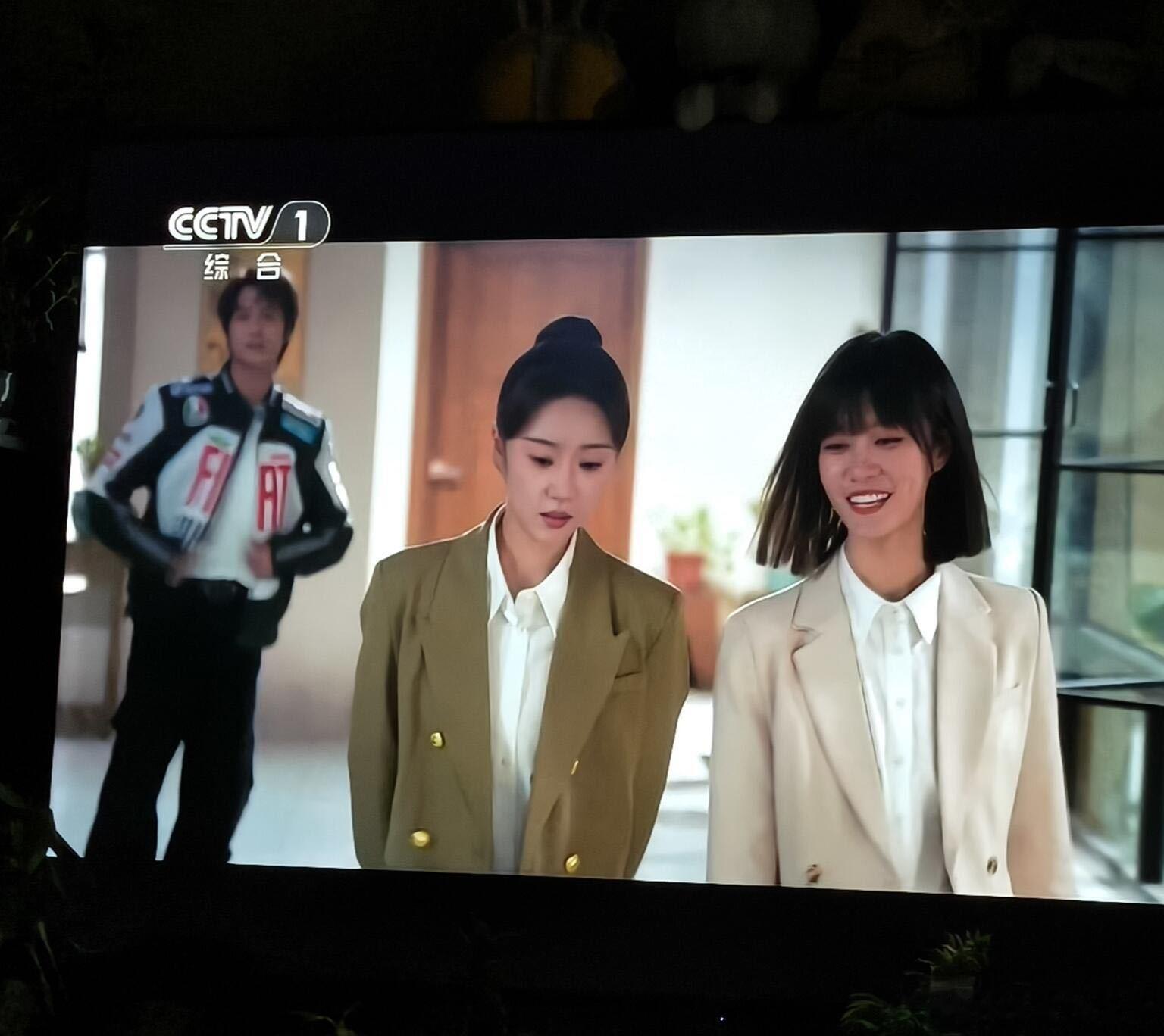 张月种墨园首播反响非遗只是个壳，核心还是在讲故事。张月这次选对了本子。 