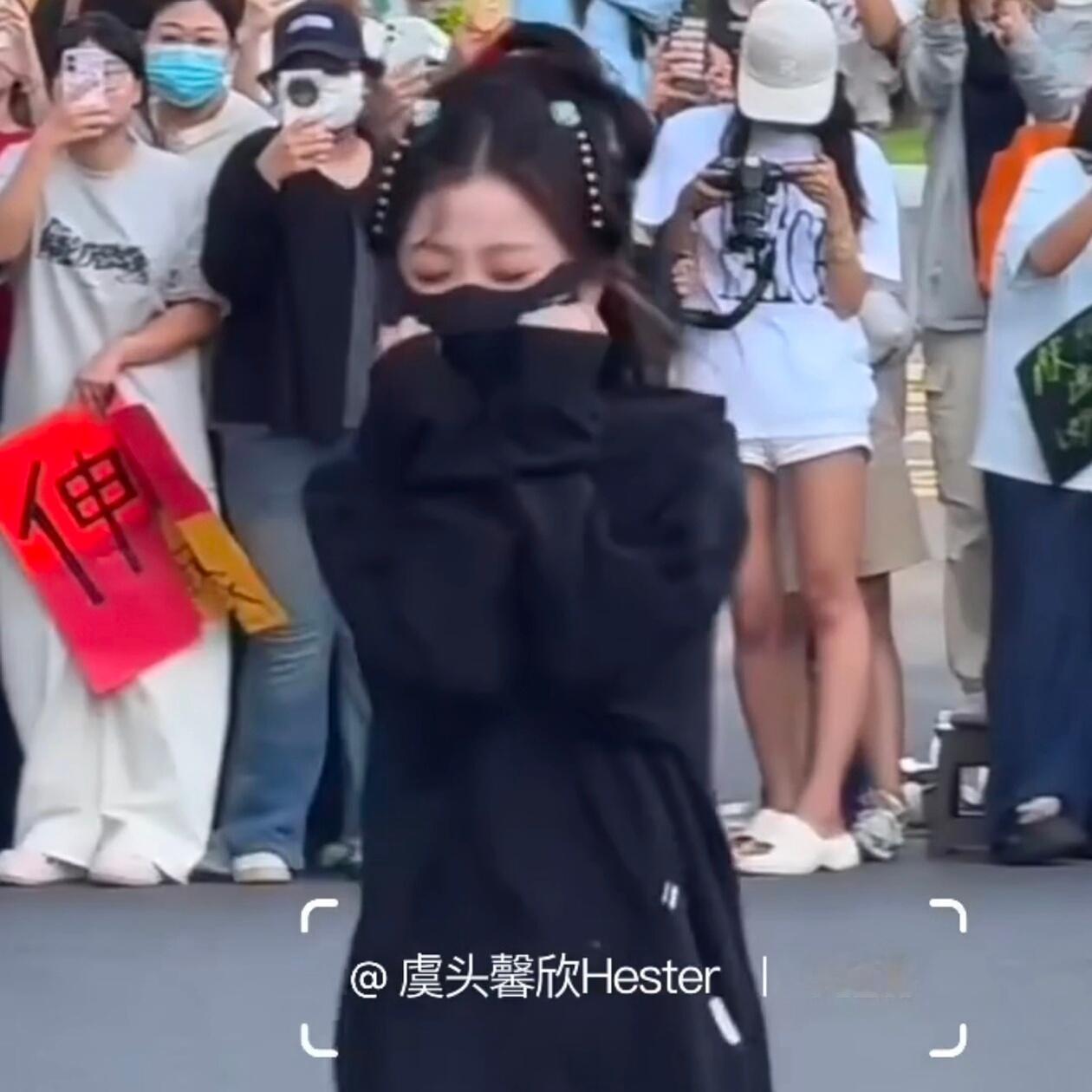 完全萌物啊宝宝🤗虞书欣何盼