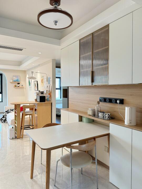 一家三口住72平小窝还是蛮自在的！