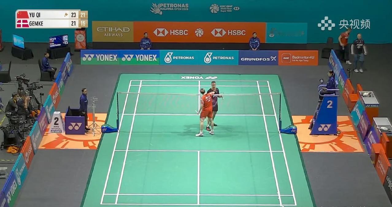 石宇奇🇨🇳依旧是讲究收视率的打法啊[赞][笑哭]！
刚刚，石宇奇🇨🇳 直