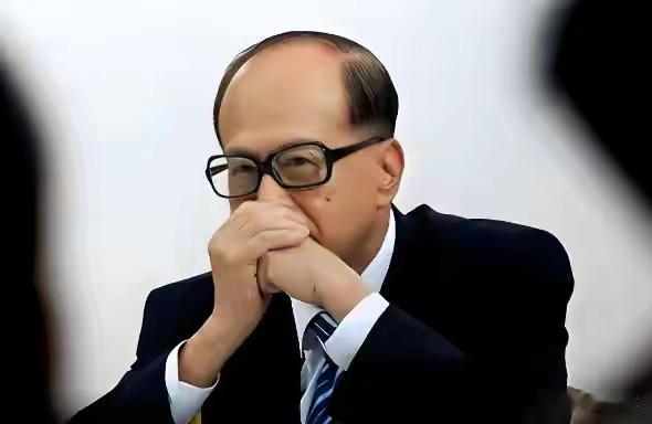 事了拂身去！同样投资英国，看到英国收割敬业，才感叹李嘉诚的精明
敬业集团目前已经