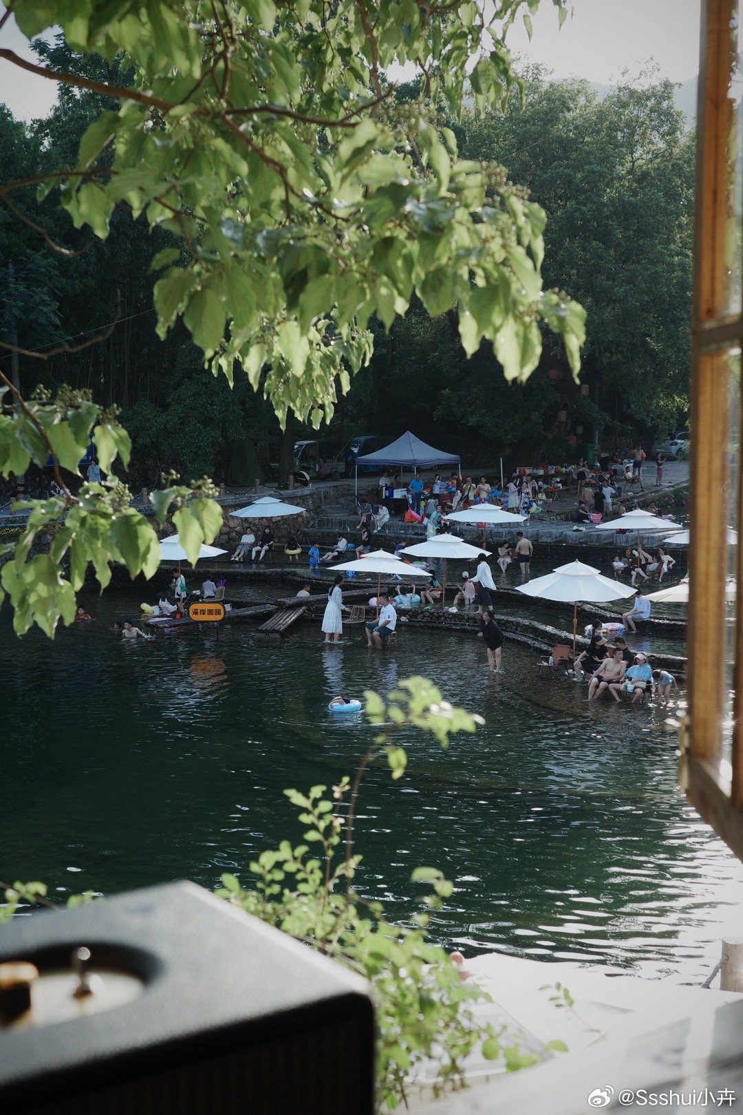 山野纳凉🍉泡在溪水里过夏天～ ​​​