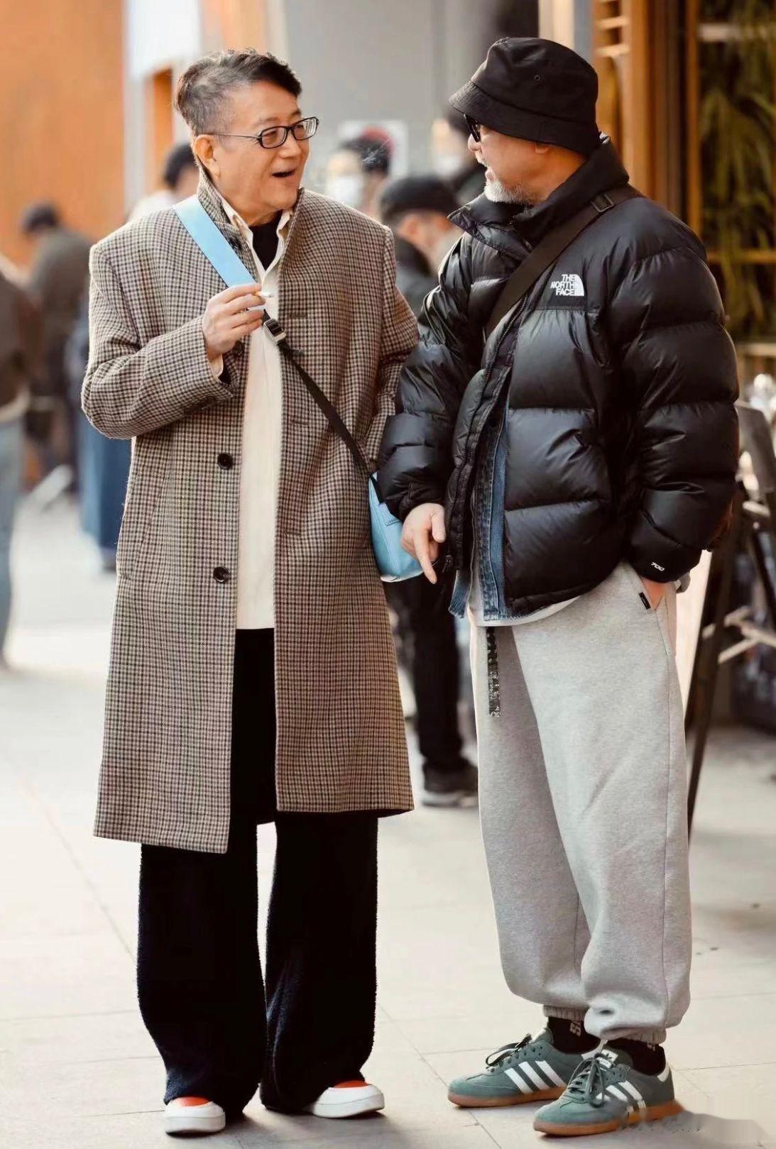 男人过了40岁，冬天尽量避开这4种“衣服”，长得再帅也会显油腻
中年男人过了40