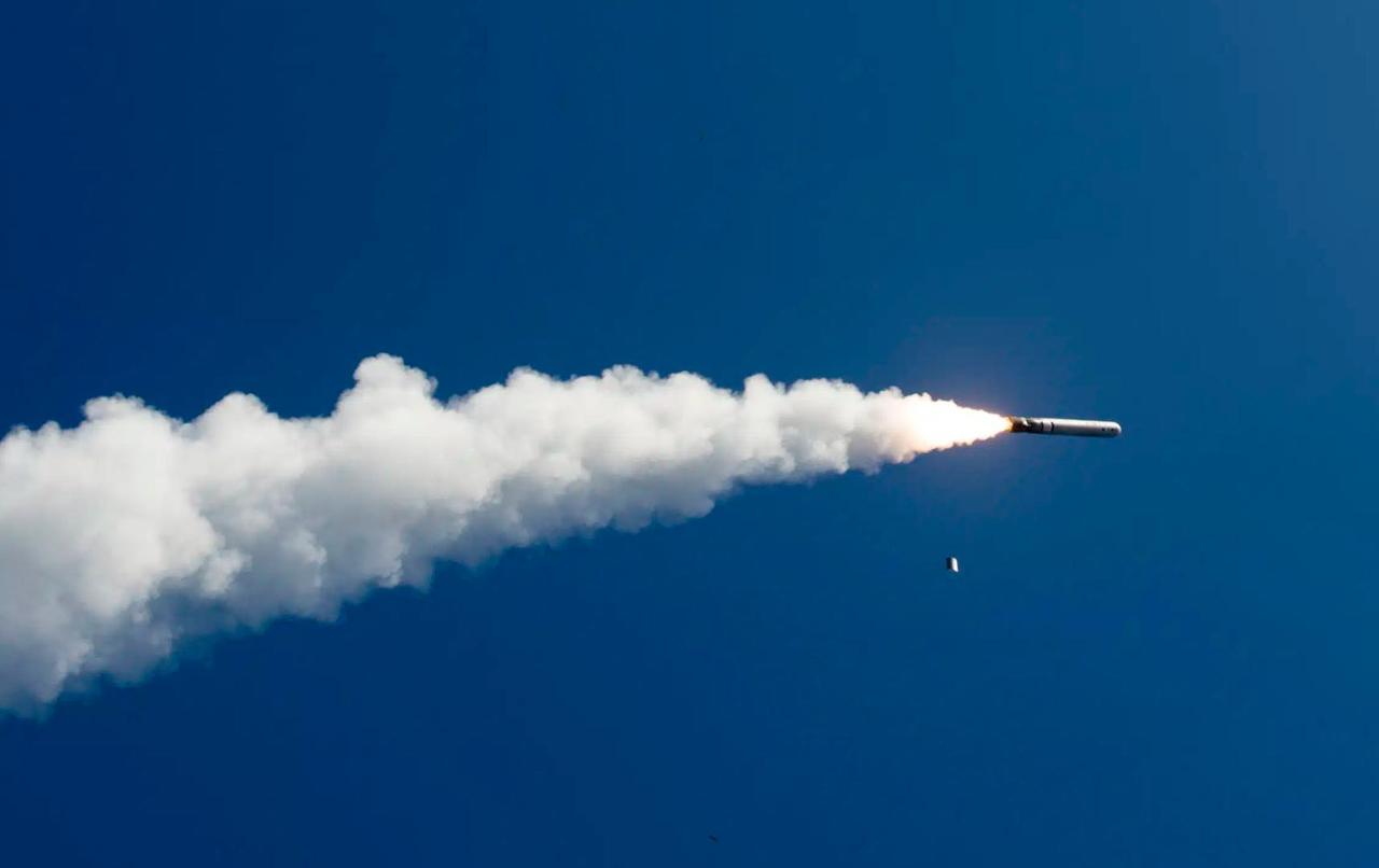 以色列的斩首行动又开始了！伊朗伊斯兰革命卫队，负责封锁霍尔木兹海峡的海军司令坦格