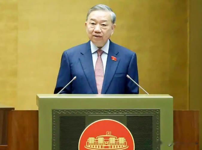 14国组团炒作南海仲裁案施压中国，越南“跟风站队”，反而成全中国！
 

7月1