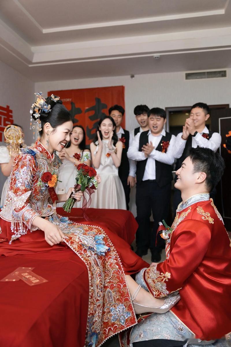河北那个宝妈，剖腹产才55天。就为搬个空气净化器。被丈夫抡拳头打。还拿菜刀威胁。