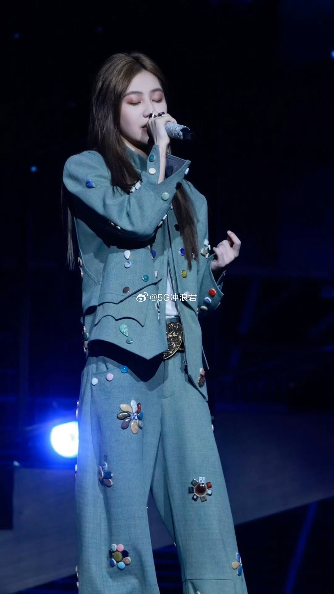 袁一琦台偶串烧震撼美味 冷脸萌唱起台偶经典歌也太犯规了，鱼仔黄昏晓她来听我的演唱