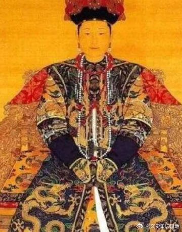 1635年，皇太极要迎娶海兰珠。可五宫已满，海兰珠该如何安排？皇太极心...