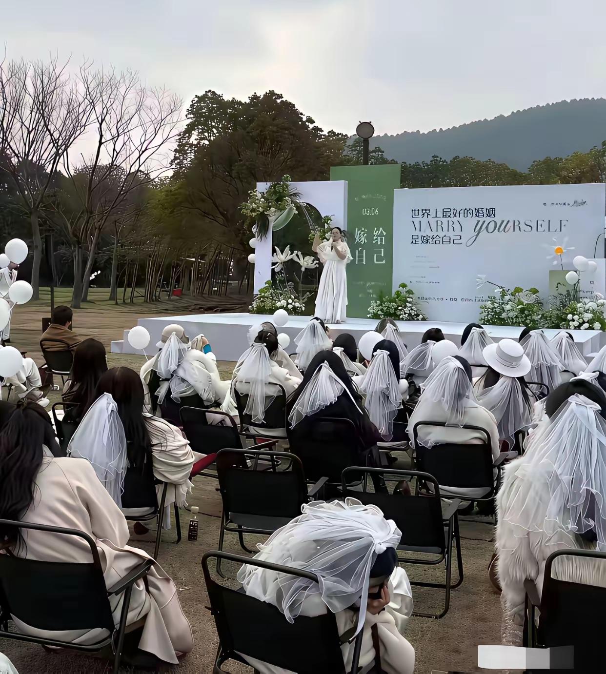 这个组织算不算是反社会？
公然宣传一些违背人伦道德的行为，其心可诛。
组织的领头